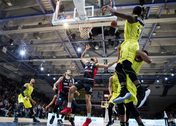 球队在随后 球队在随后