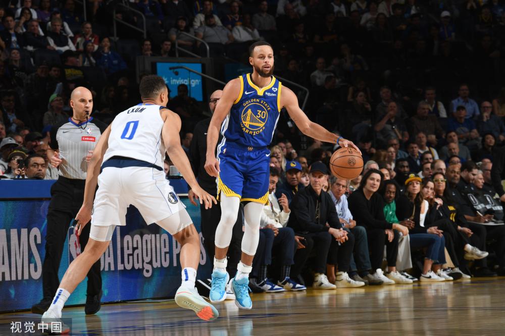 队从对手的 队从对手的