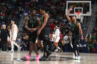 界杯比赛中 界杯比赛中